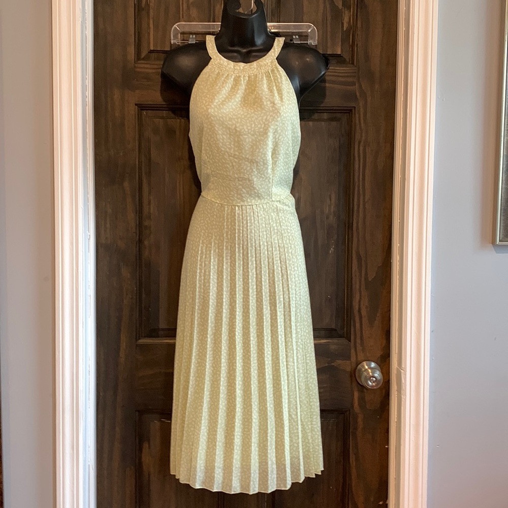 FINAL MARKDOWN: Light summer midi dress